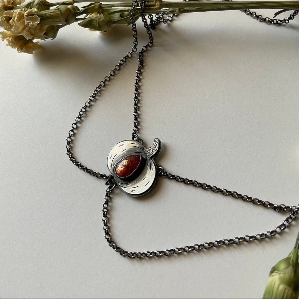 Elegant Sterling Silver and sunstone  Pendant Necklace